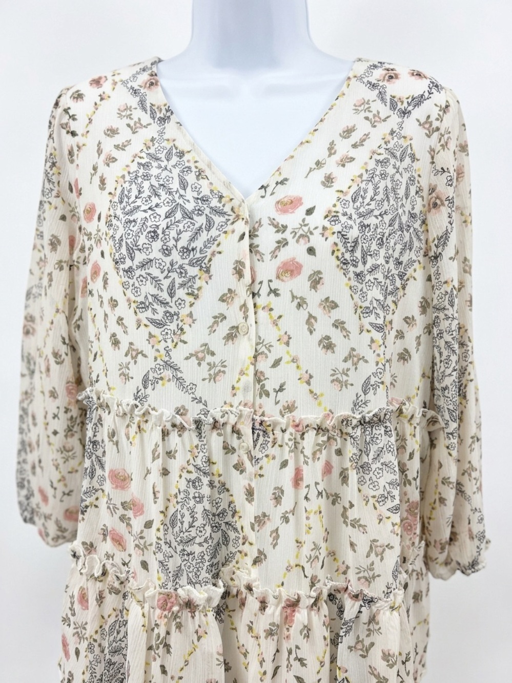 C. Est. 1946 Floral Tiered Blouse Lightweight Cottagecore Style Size Small